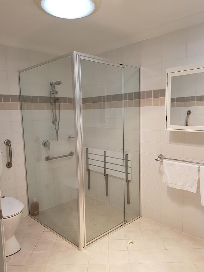 Fortyone - Oceanside Retreat บัสเซลตัน ภายนอก รูปภาพ