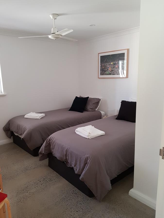 Fortyone - Oceanside Retreat บัสเซลตัน ภายนอก รูปภาพ